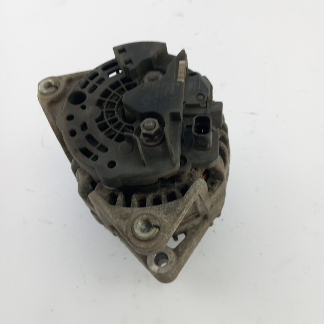 Генератор Алтернатор 120A CM 1,4 A14XER 120A Opel Corsa D 1,4 A14XER