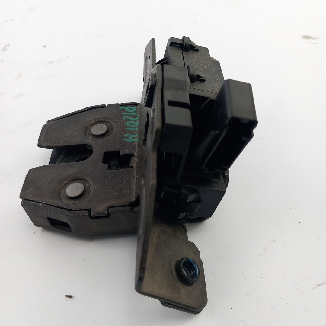 Брава централно заключване багажник Opel Zafira C Tourer