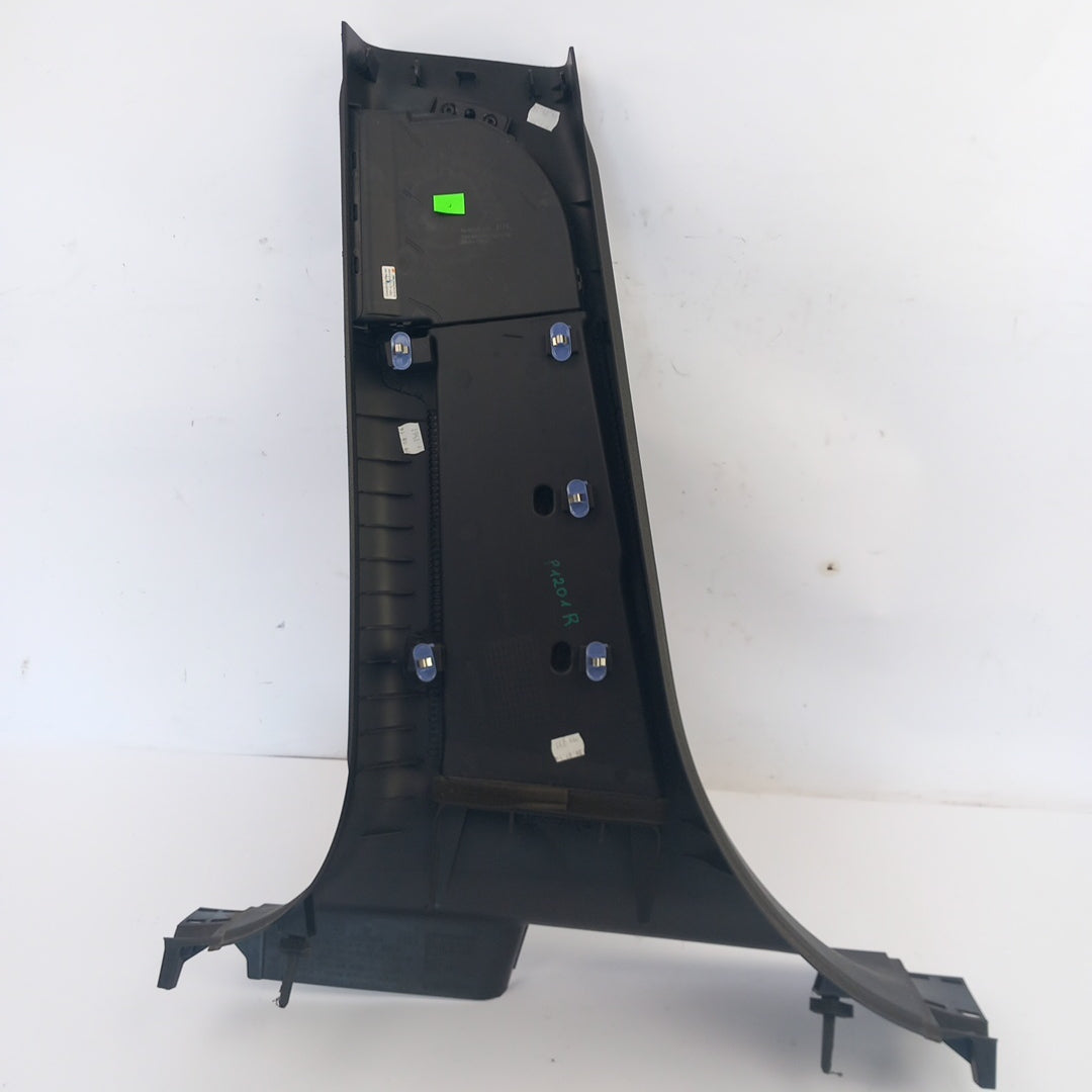 Кора средна колона дясна долна Opel Zafira C Tourer