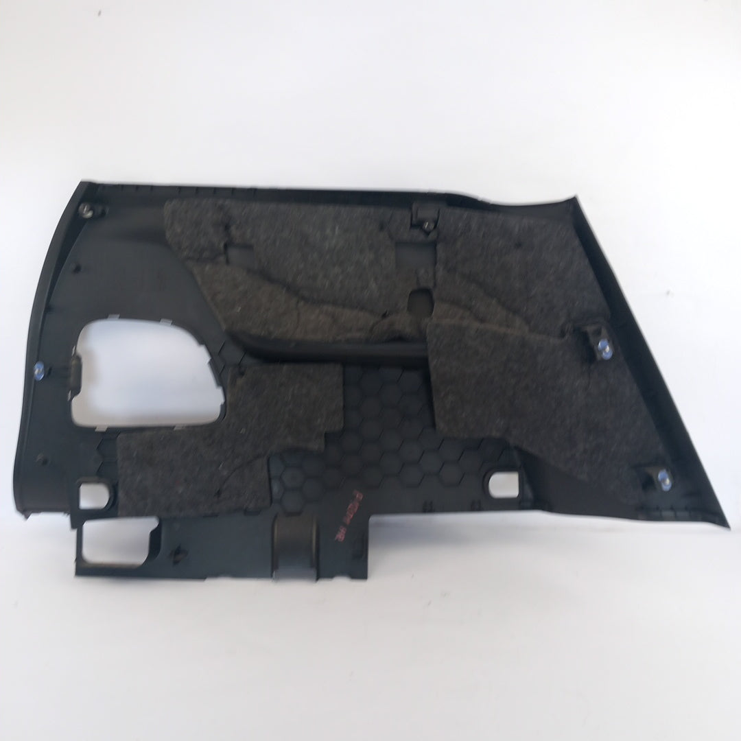 Кора багажник дясна стена черна Opel Zafira C Tourer