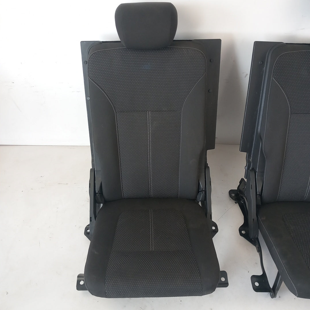 Комплект задни седалки трети ред TADB Opel Zafira C Tourer