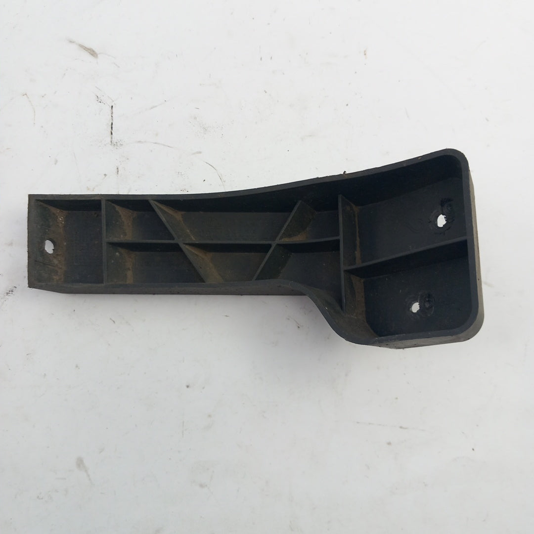 Водач задна броня десен долен Opel Zafira C Tourer