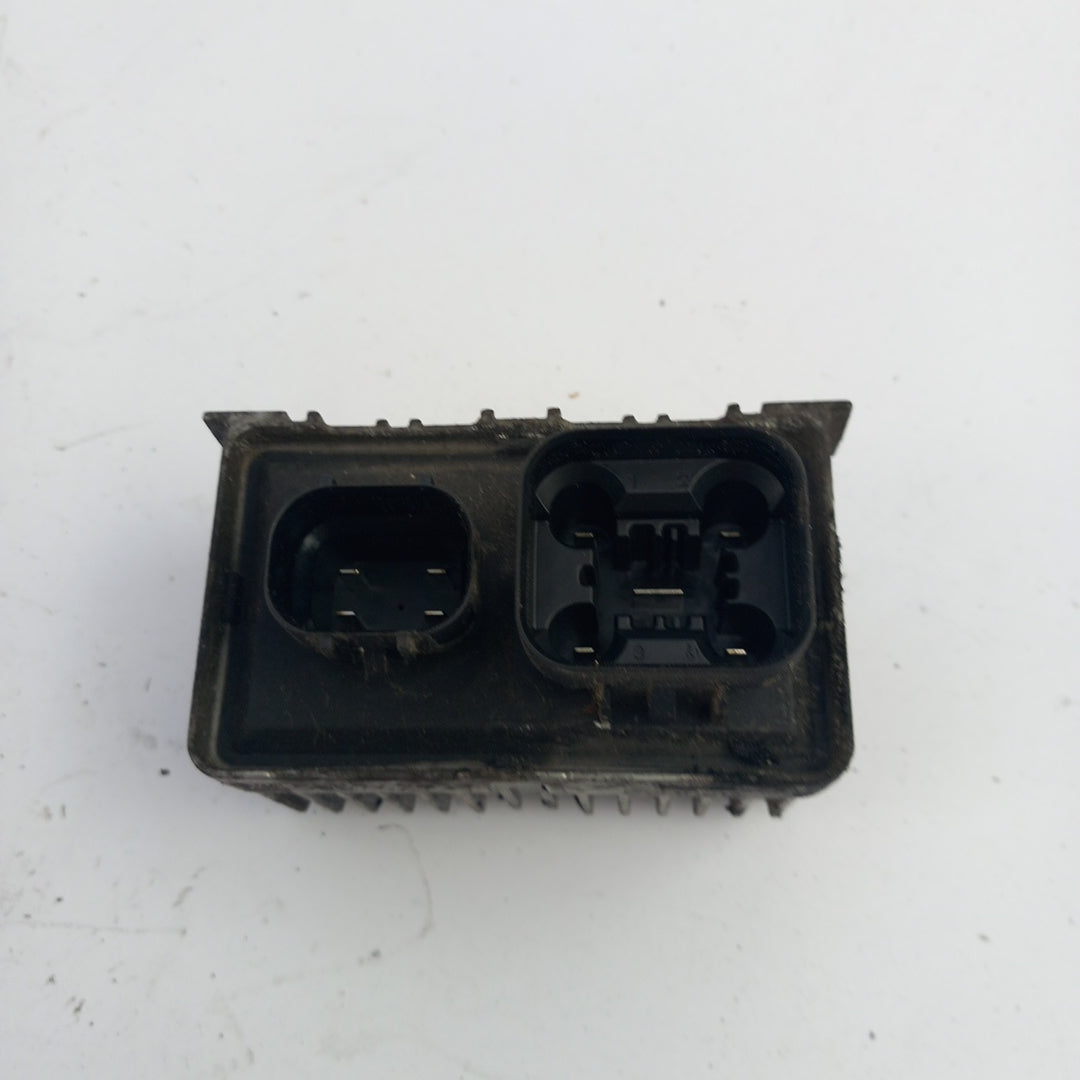 Реле подгрев свещи Opel Zafira C Tourer 2,0 CDTI A20DTH