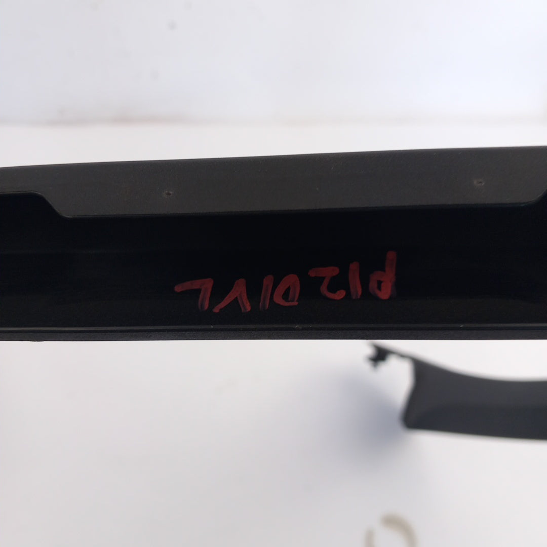 Пластмаса прозорец предна лява врата черна Opel Zafira C Tourer