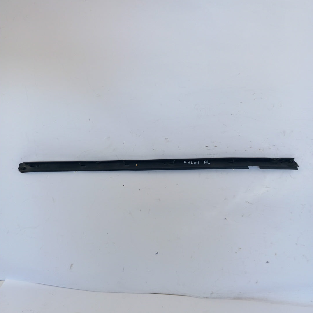 Лайстна стъкло на врата задна лява вътрешна Opel Zafira C Tourer