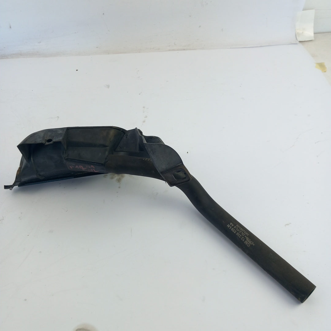 Решетка въздух отводняване предно стъкло лява Opel Zafira C Tourer