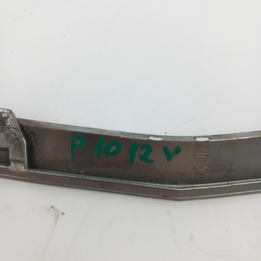 Лайстна решетка предна броня долу Opel Astra J