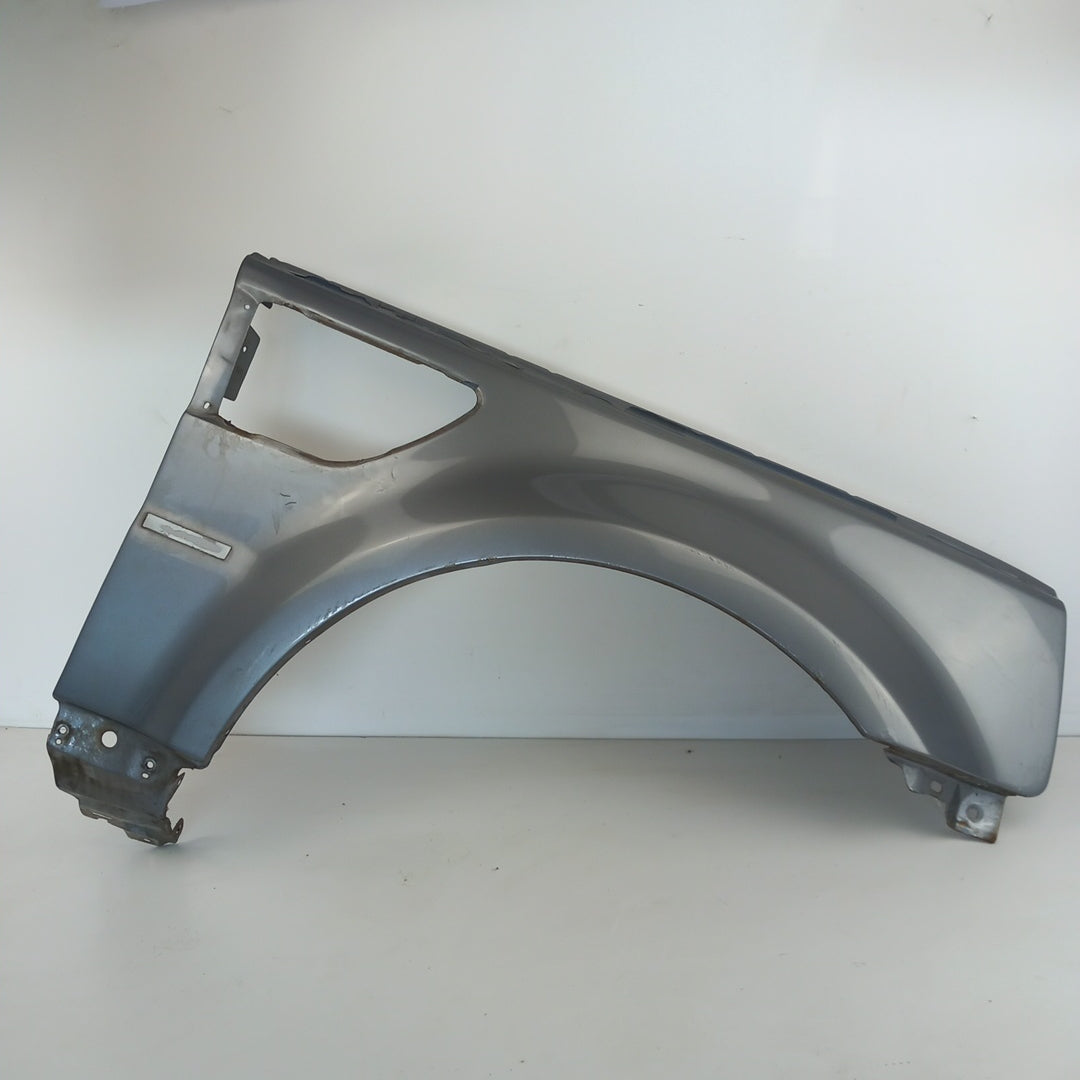 Калник преден десен сив Range Rover Sport L320 Facelift след 2010