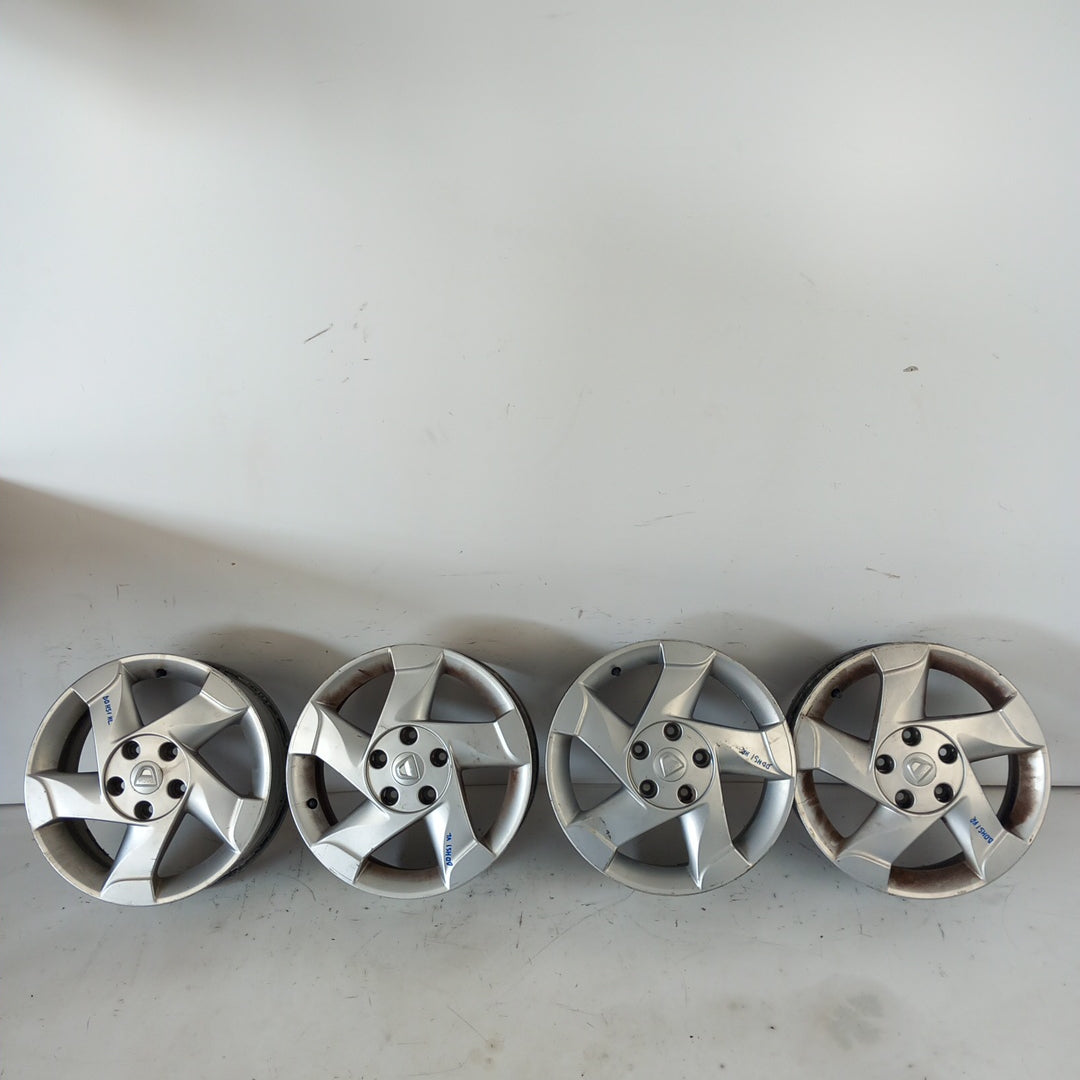 Комплект 16" цола алуминиеви джанти 6.5Jx16 5x114.3 Dacia Duster I HS