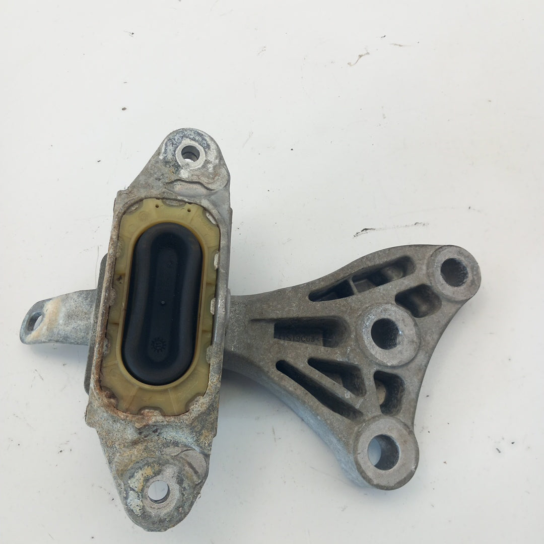 Тампон двигател ляв Opel Astra J 2,0 CDTI A20DTH