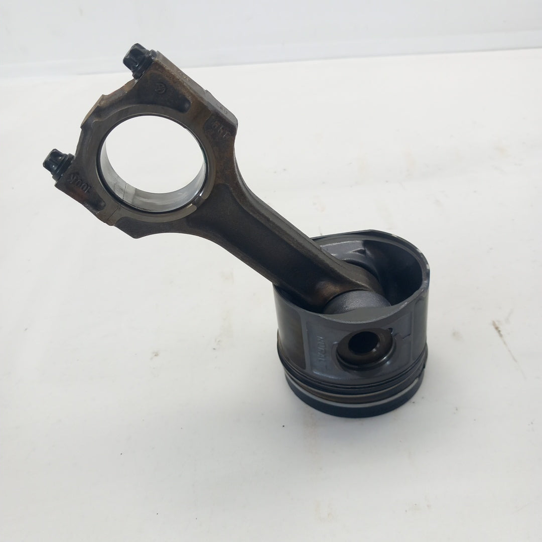 Бутало c биела M57D30 E46 330d 330xd E39 530d E38 730d E53 X5 3,0D BMW