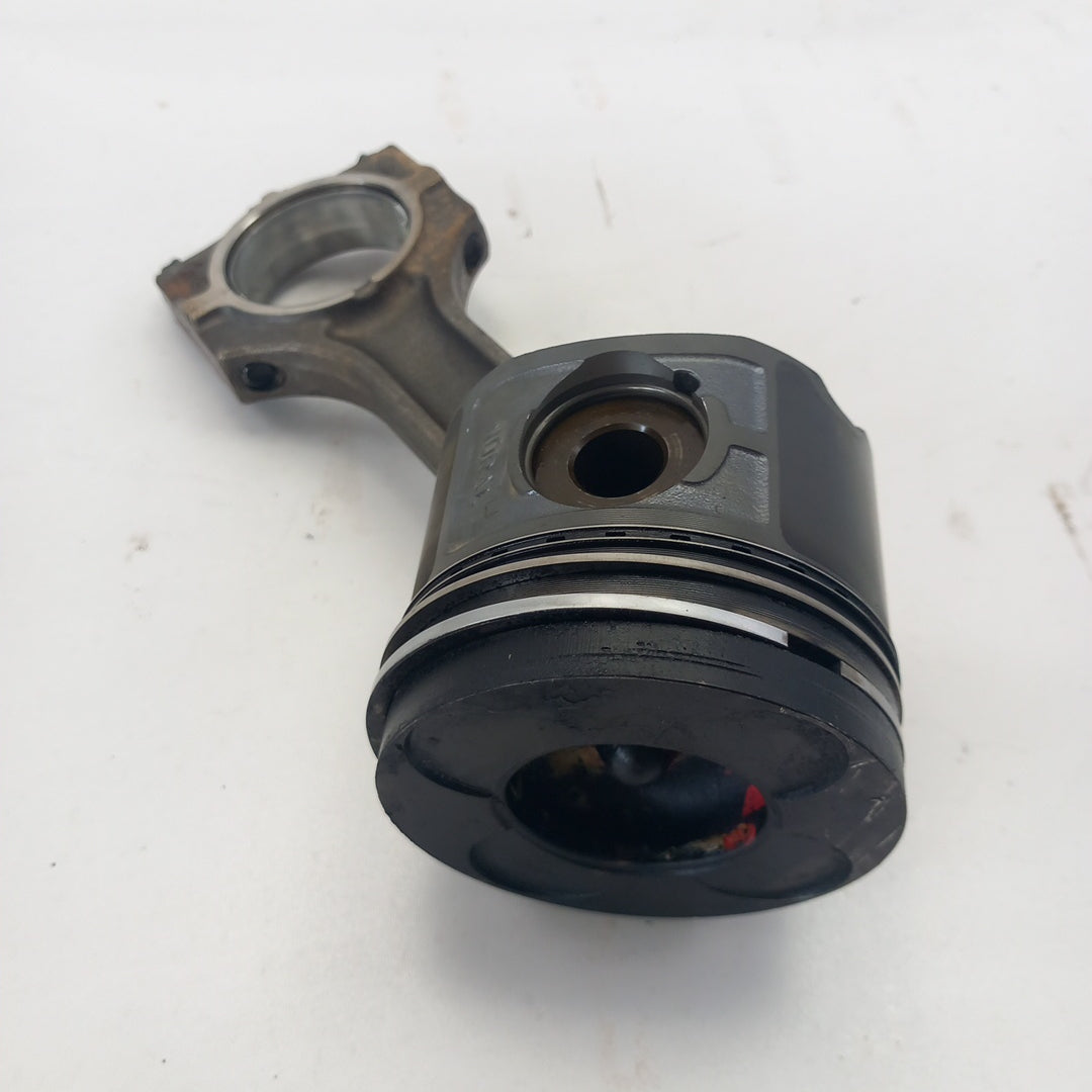 Бутало c биела M57D30 E46 330d 330xd E39 530d E38 730d E53 X5 3,0D BMW