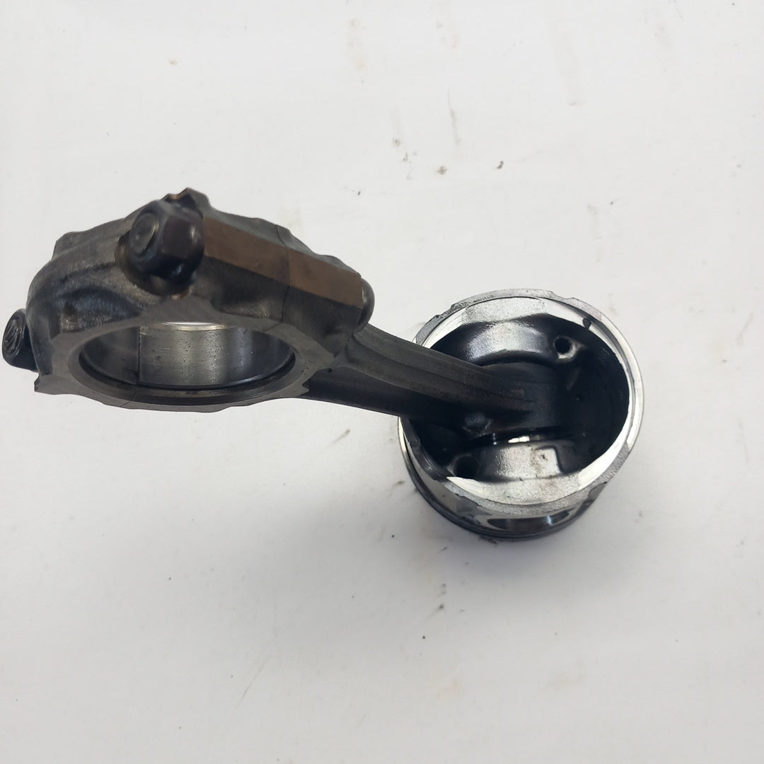 Бутало с биела Z17DTH Opel Astra H 1,7 CDTI