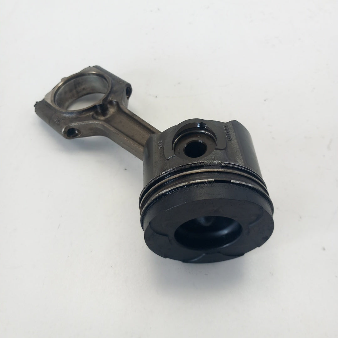 Бутало с биела Y22DTR Opel Vectra B/C Signum 2,2 DTI