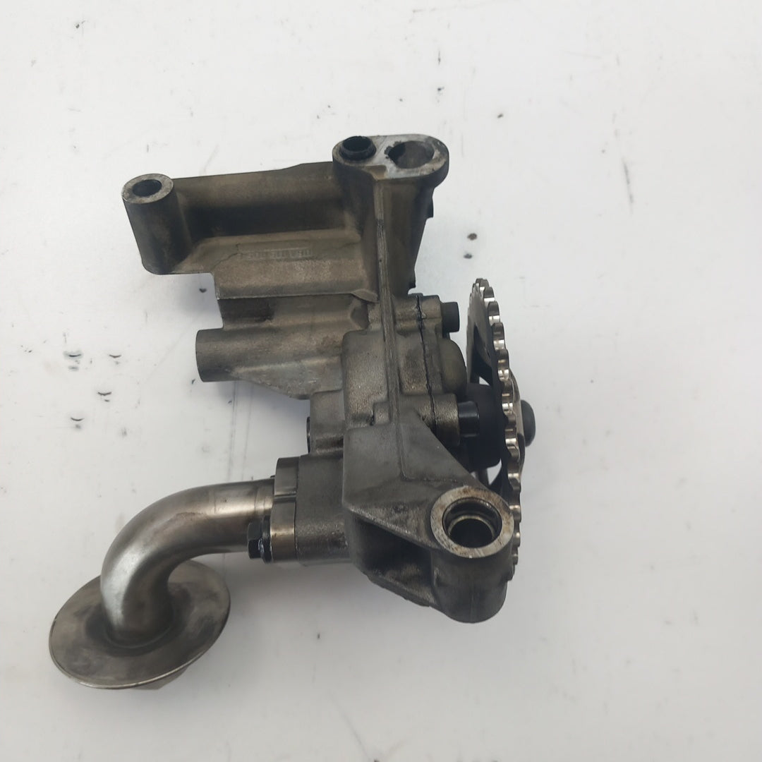 Маслена помпа картер VW Passat 3BG 1,9 TDI 74kW 101PS