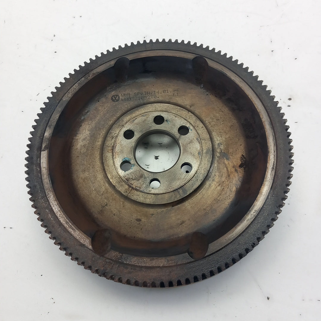 Маховик Seat Ibiza II (6K1) 1,3i (03.1993-08.1999) 40 kW