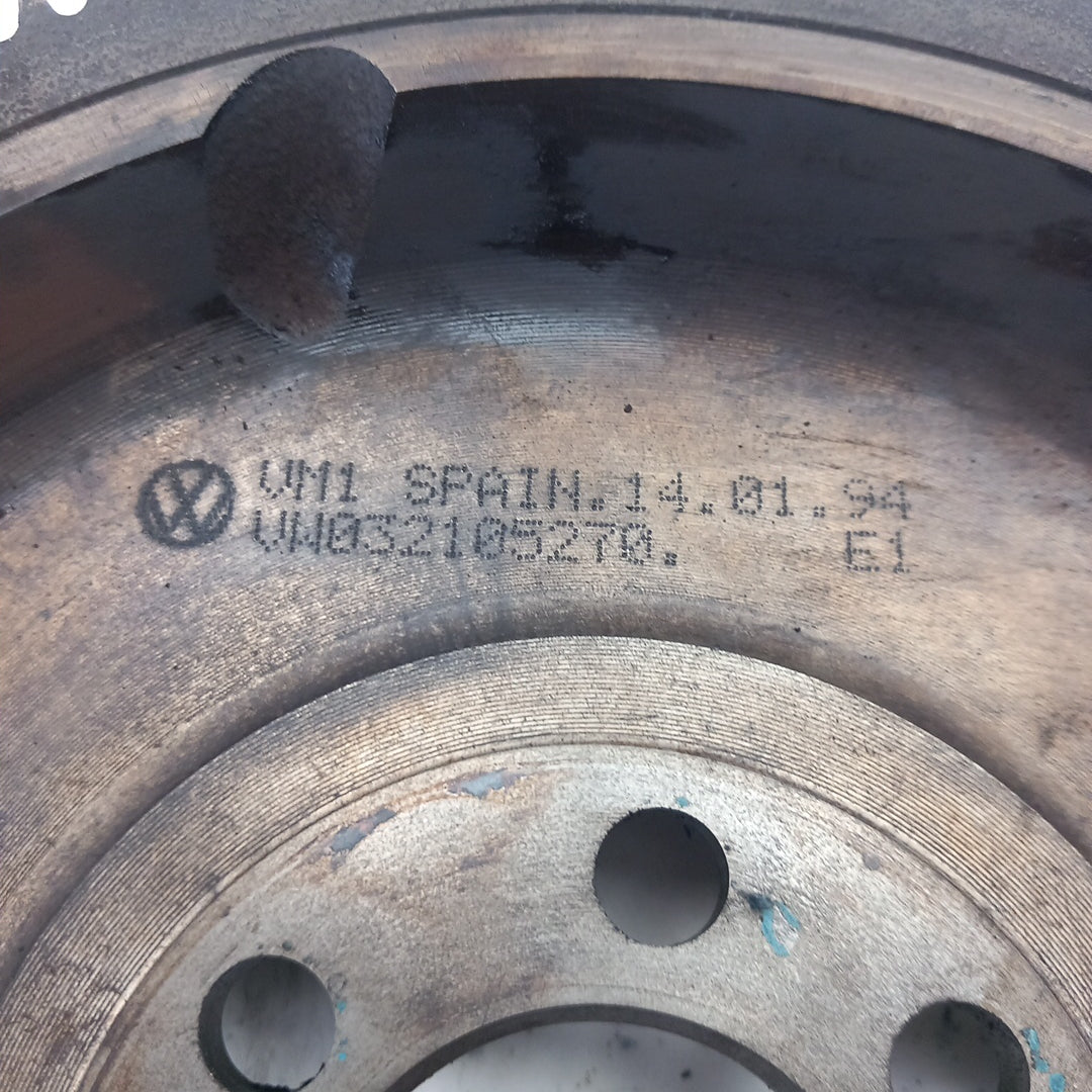 VW032105270