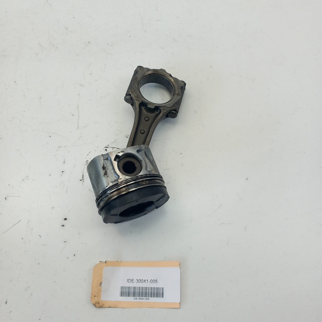 Бутало с биела с дефект Z17DTH Opel Astra H 1,7 CDTI