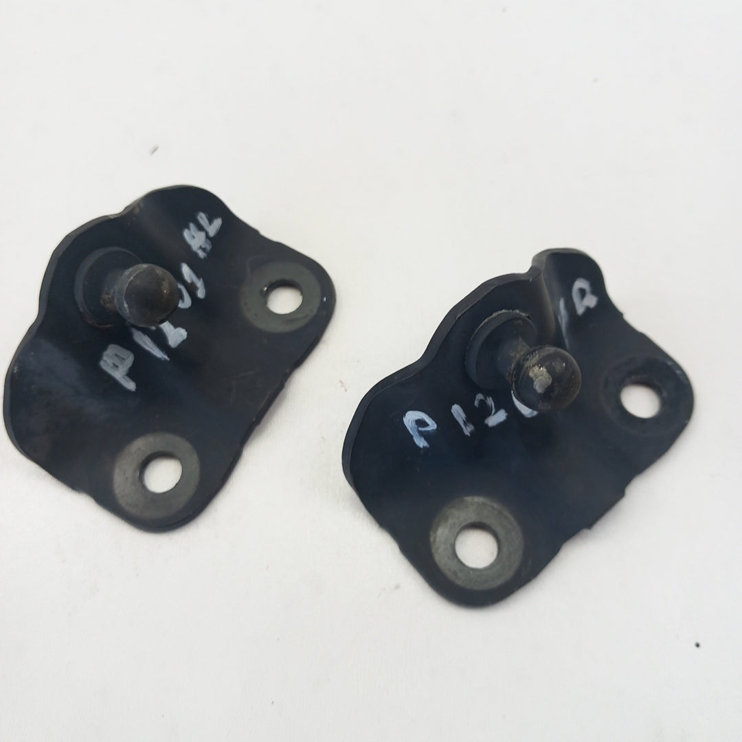 Комплект държачи амортисьор капак багажник Opel Zafira C