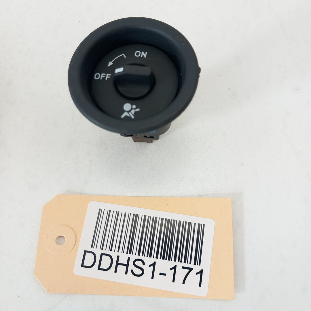 Бутон заключване airbag Dacia Duster I HS