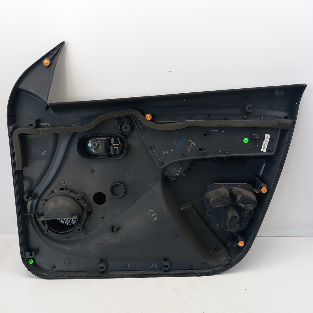 Кора на врата предна лява Dacia Duster I HS