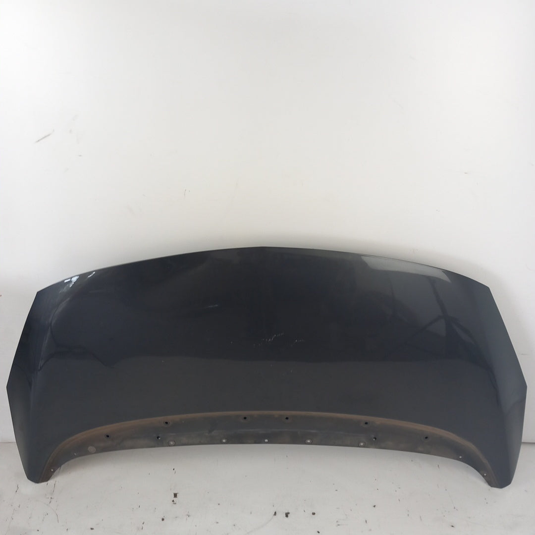 Преден капак Z177 Karbongrau със забележки Opel Meriva B