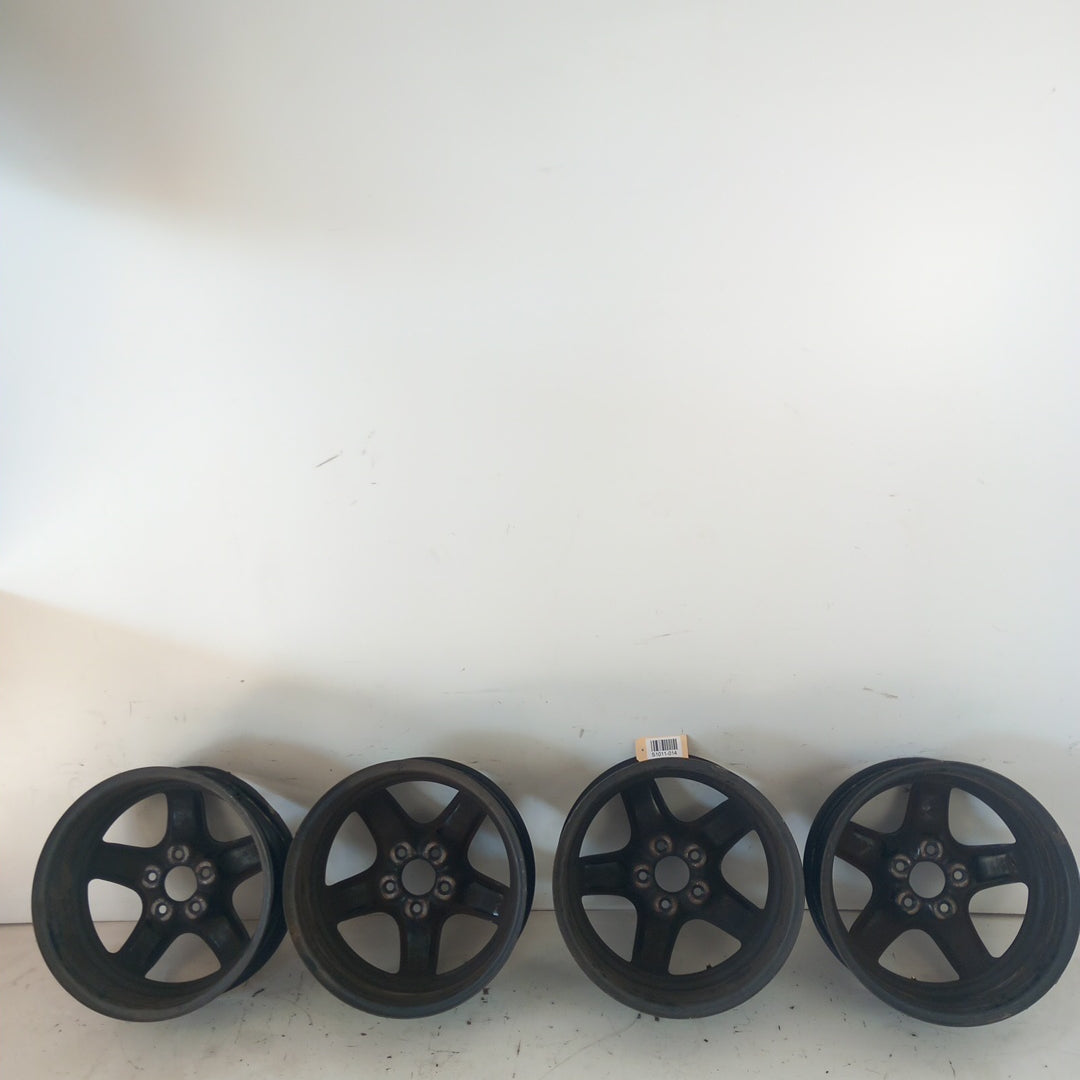 Комплект 16" цола 4 бр. железни джанти 6 1/2J x16H2  5x110 ET39 едната е ударена Opel Meriva B