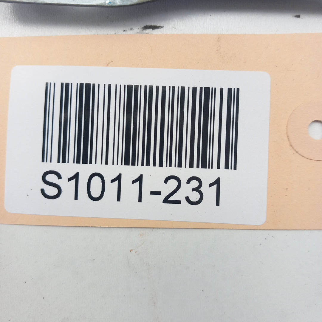 Носач тампон ляв преден капак Opel Meriva B