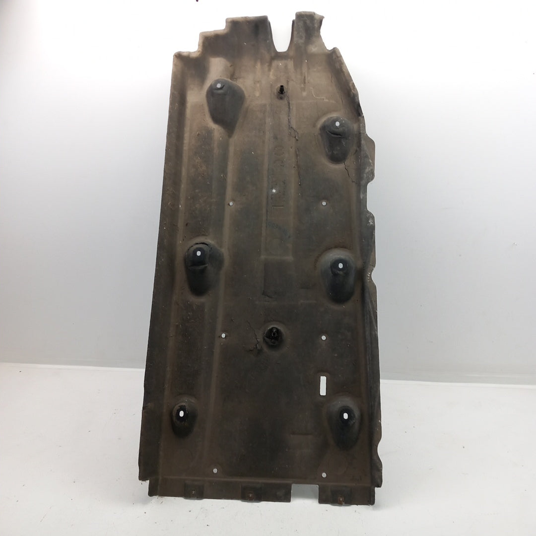 Защитна кора двигател ляв дефект Opel Insignia A 2,0 CDTI 170 PS B20DTH