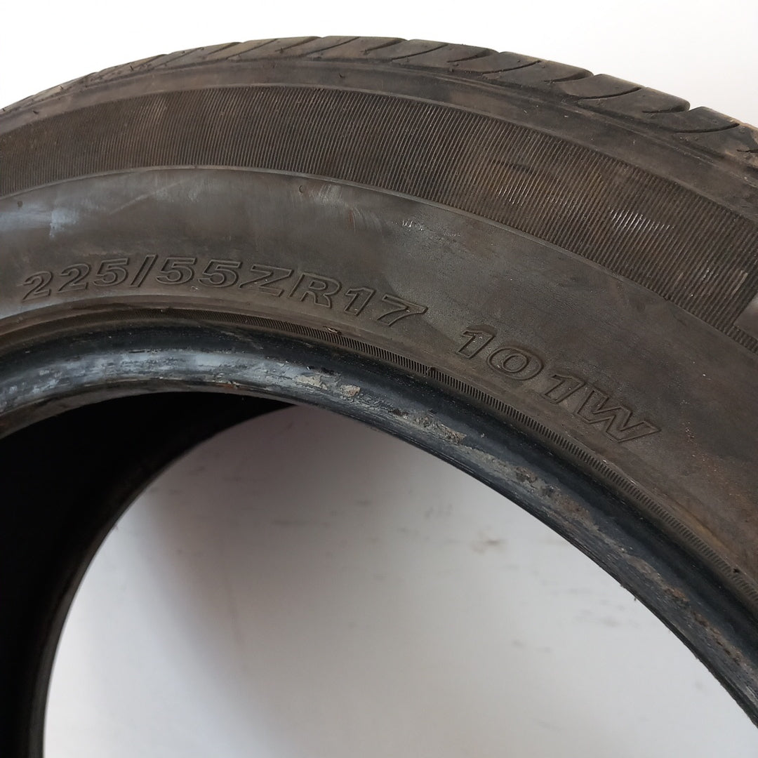 Комплект 17" цола 2 броя летни гуми Nexen NFera Su1 225/55ZR17 101W Extra Load