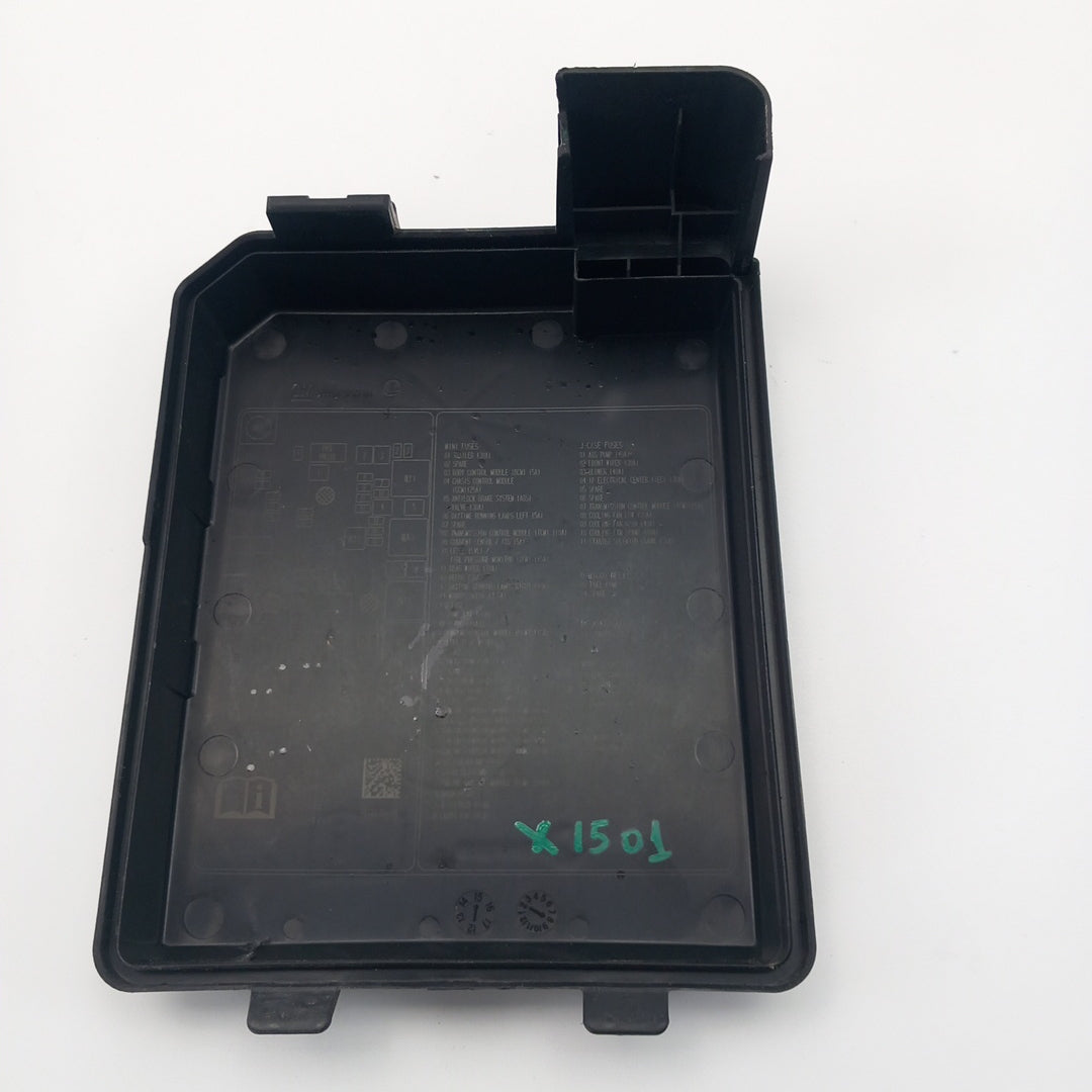 Капак бушониера двигател Opel Corsa E 1,4 Turbo B14NEJ