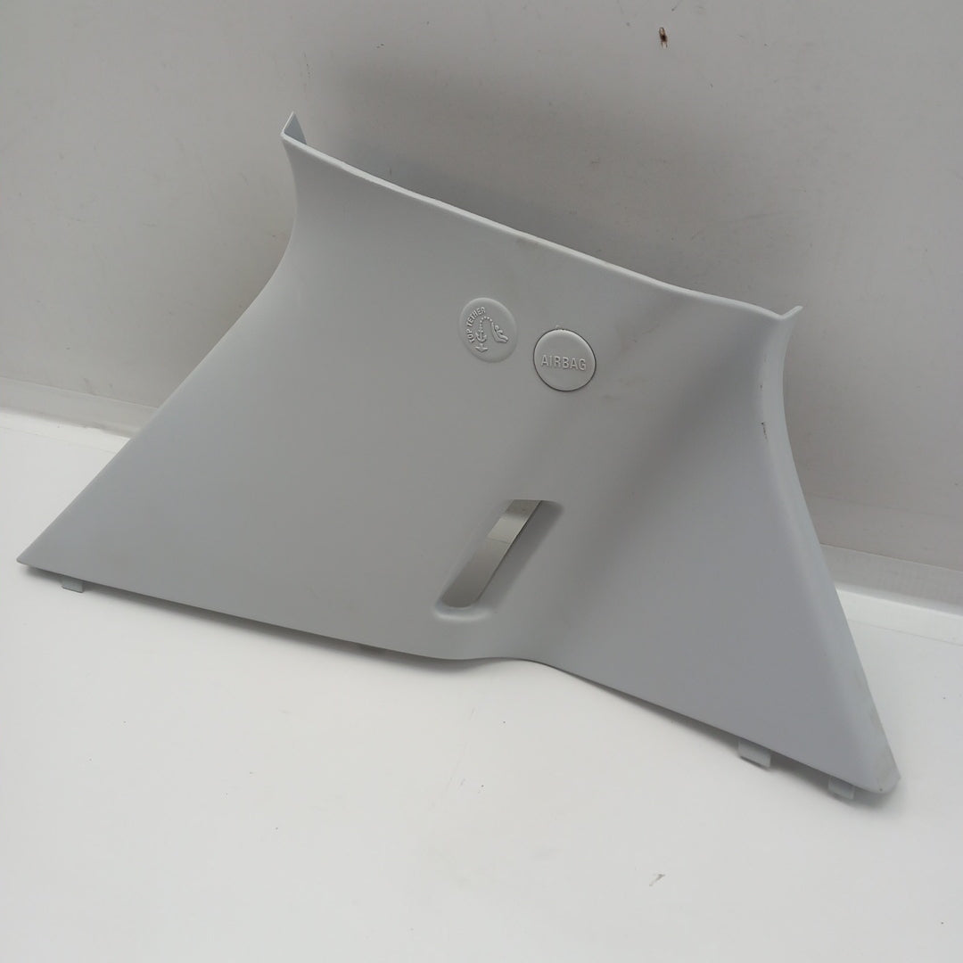 Кора задна колона лява Opel Corsa E 5 врати