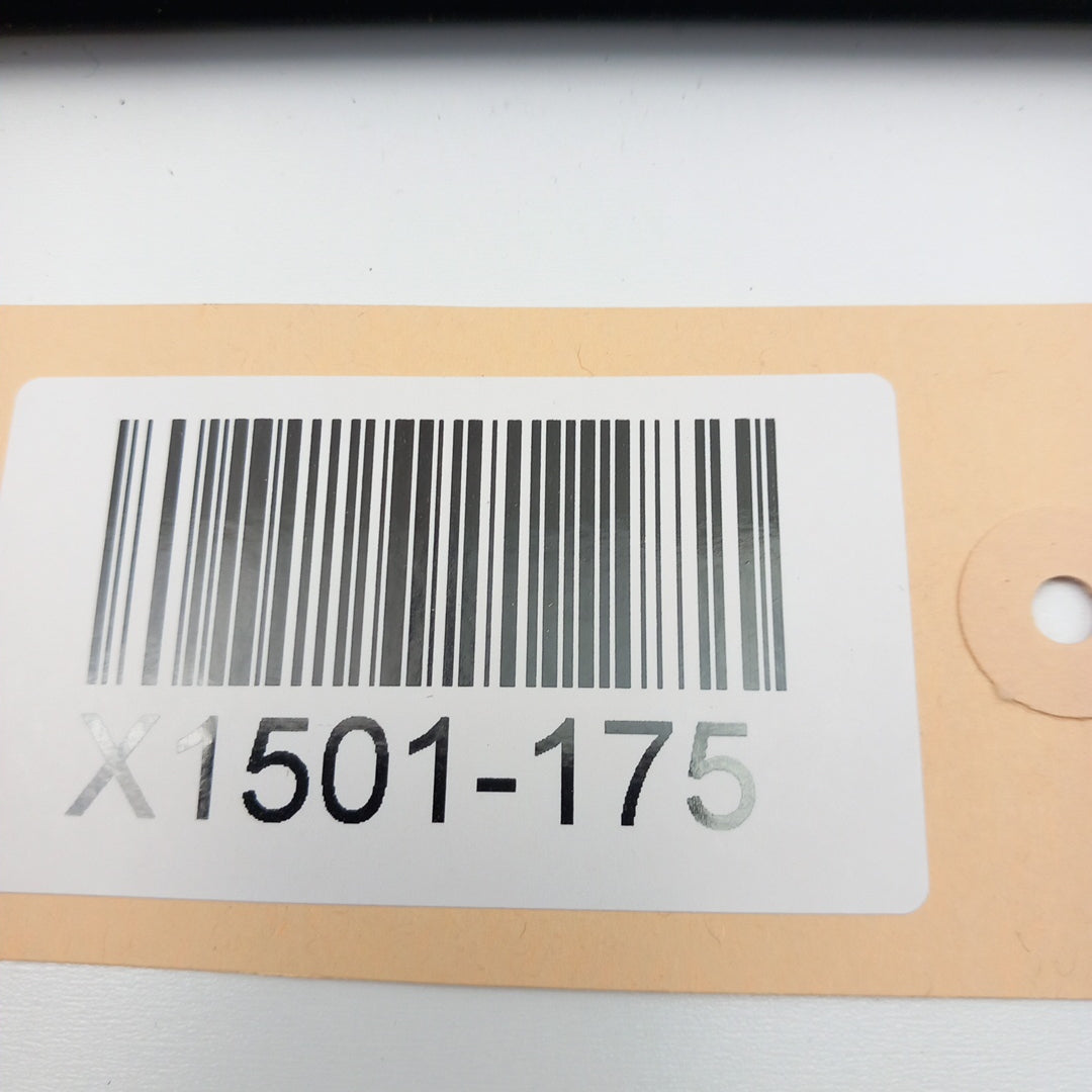 Лайстна стъкло на врата предна лява външна Opel Corsa E 5 врати