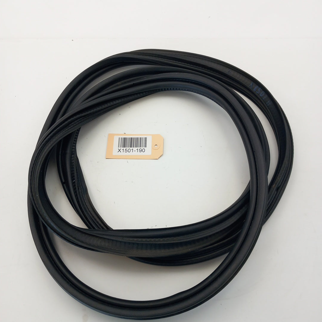 Уплътнение капак багажник Opel Corsa E 5 врати