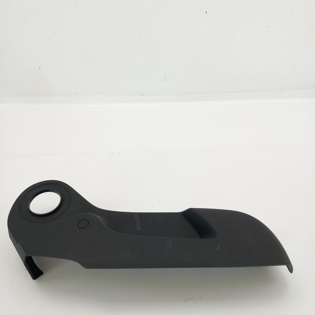 Пластмаса седалка предна дясна външна Opel Corsa E