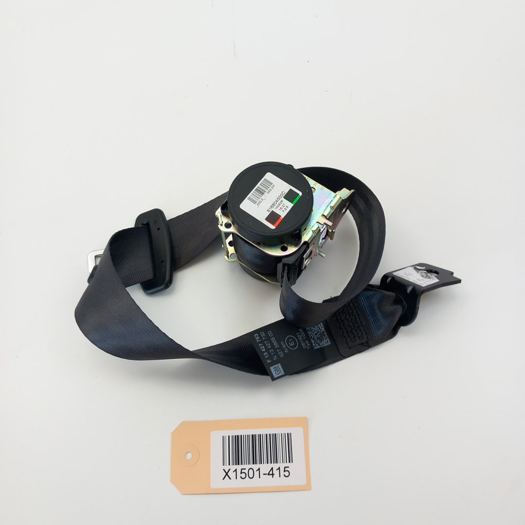 Предпазен колан заден среден Opel Corsa E 5 врати