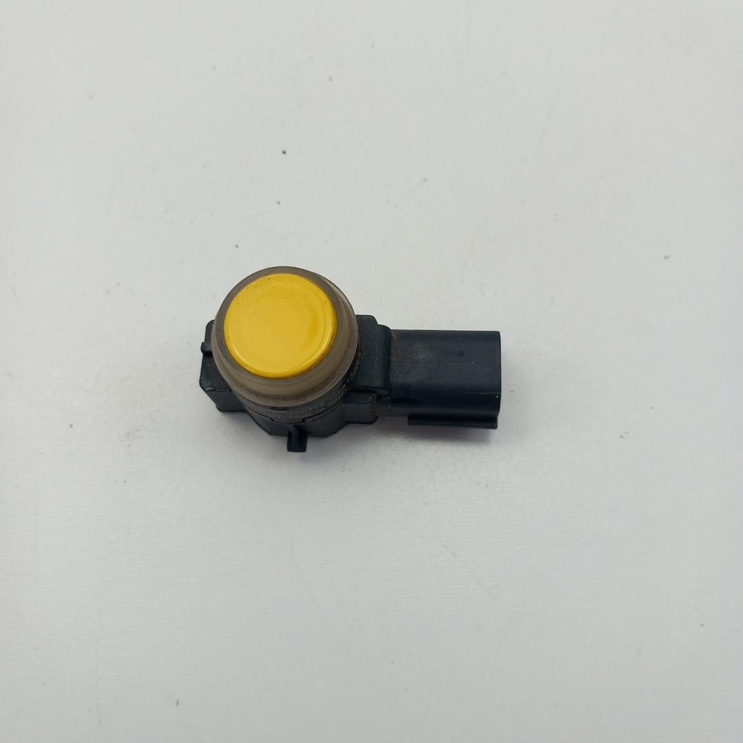 Сензор парктроник задна броня Opel Corsa E 5 врати