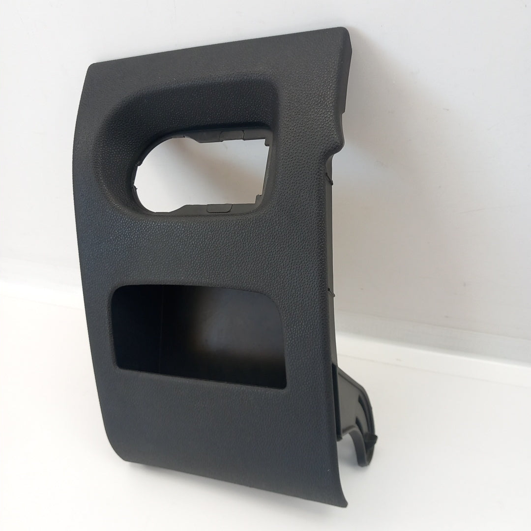 Кутия арматурно табло Opel Corsa D