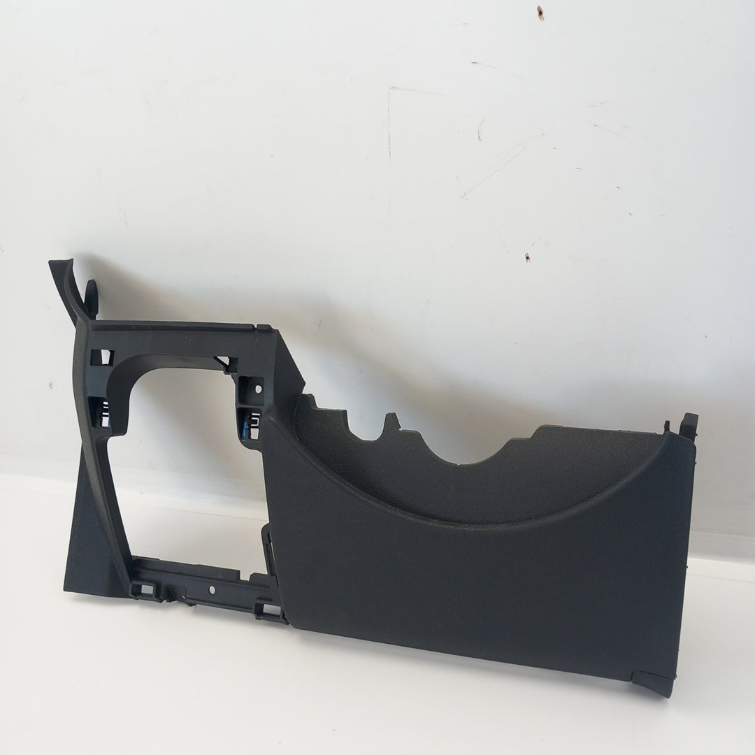 Пластмаса арматурно табло лява Opel Corsa D