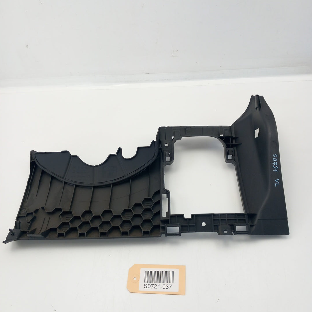 Пластмаса арматурно табло лява Opel Corsa D