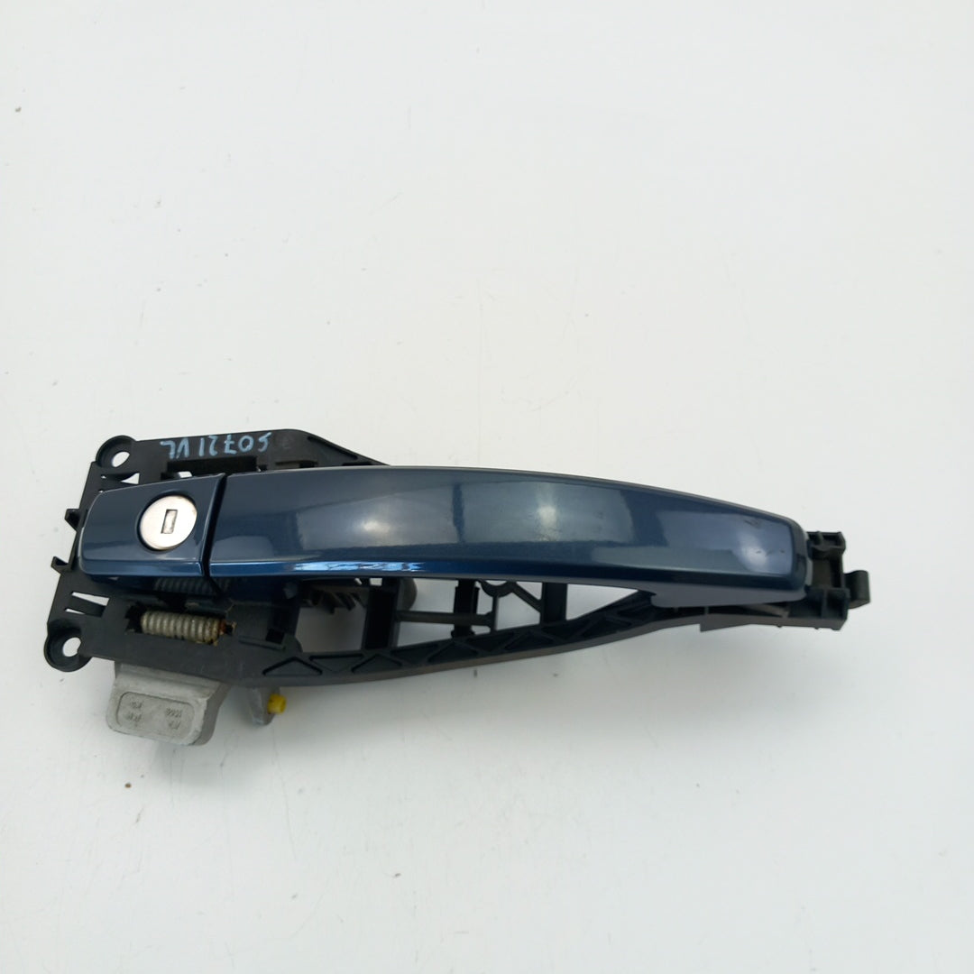 Външна дръжка на врата предна лява 168 4XU GBI Метро Opel Corsa D