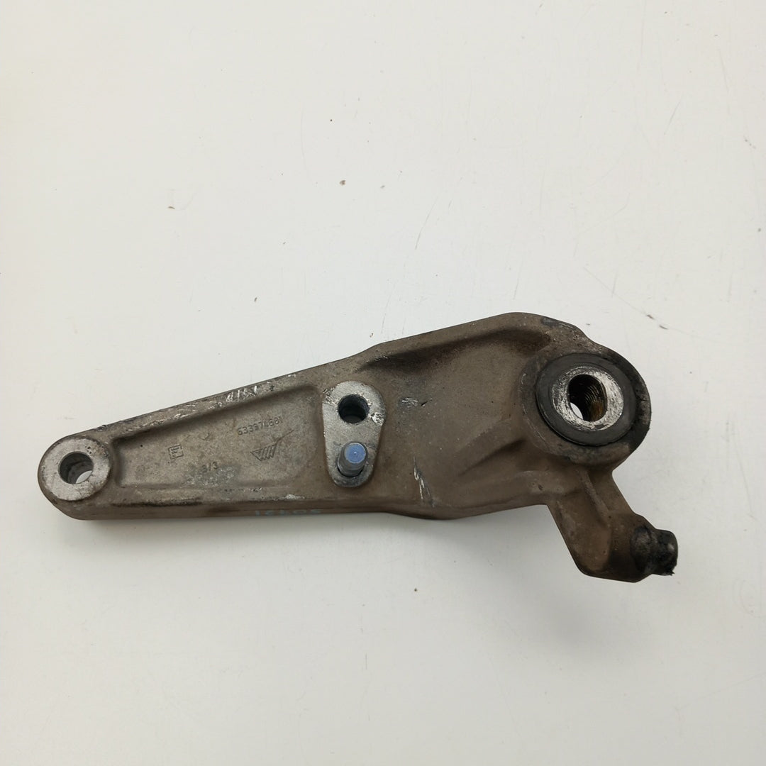 Тампон двигател заден LQ Opel Corsa D 1,2 A12XER