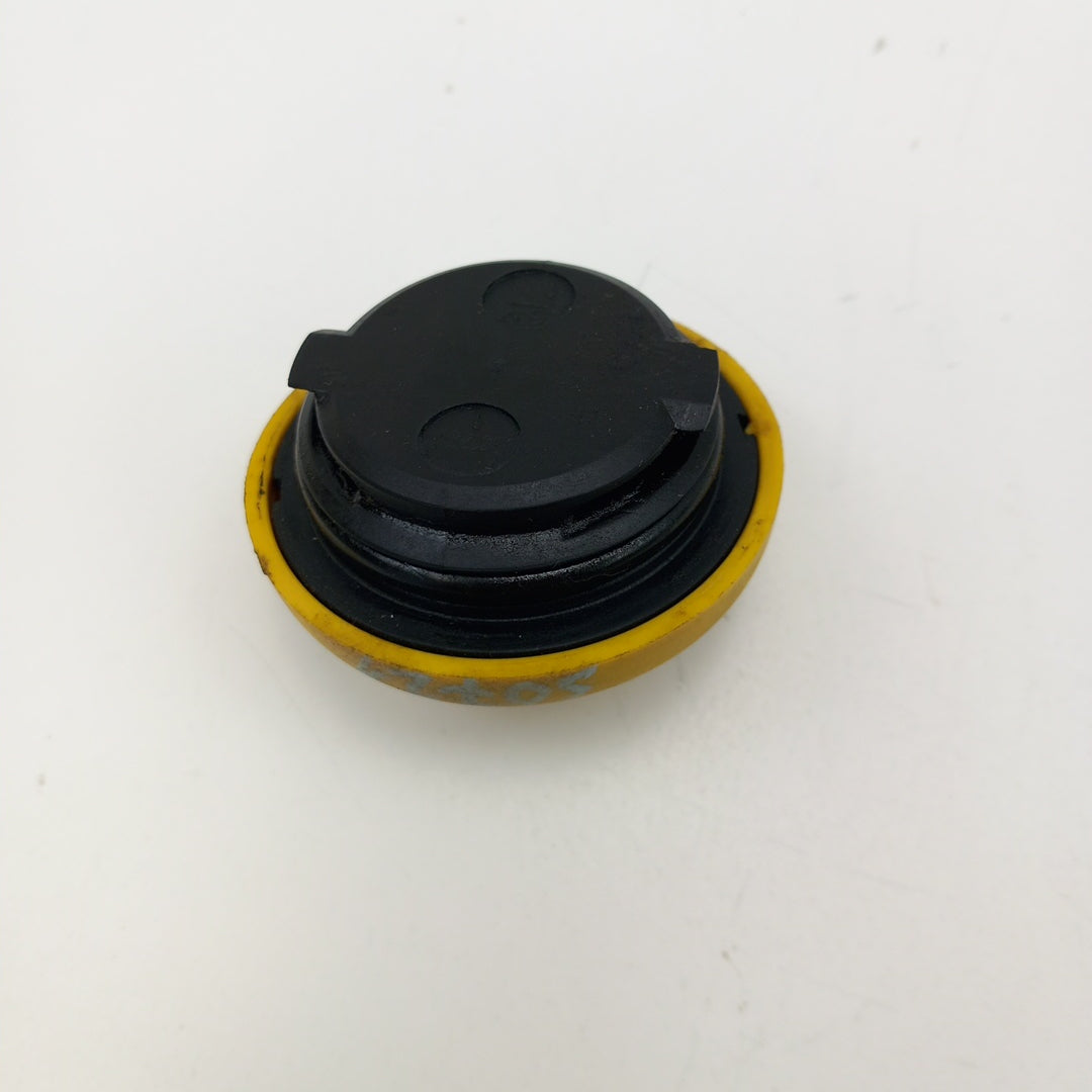 Капачка гърловина за наливане на масло Opel Corsa D 1,2 A12XER