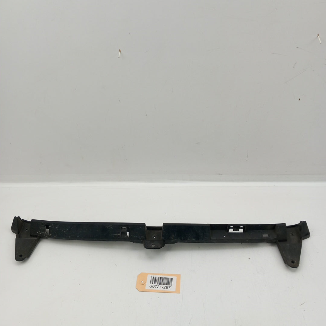 Водач задна броня централен Opel Corsa D 5-Türer