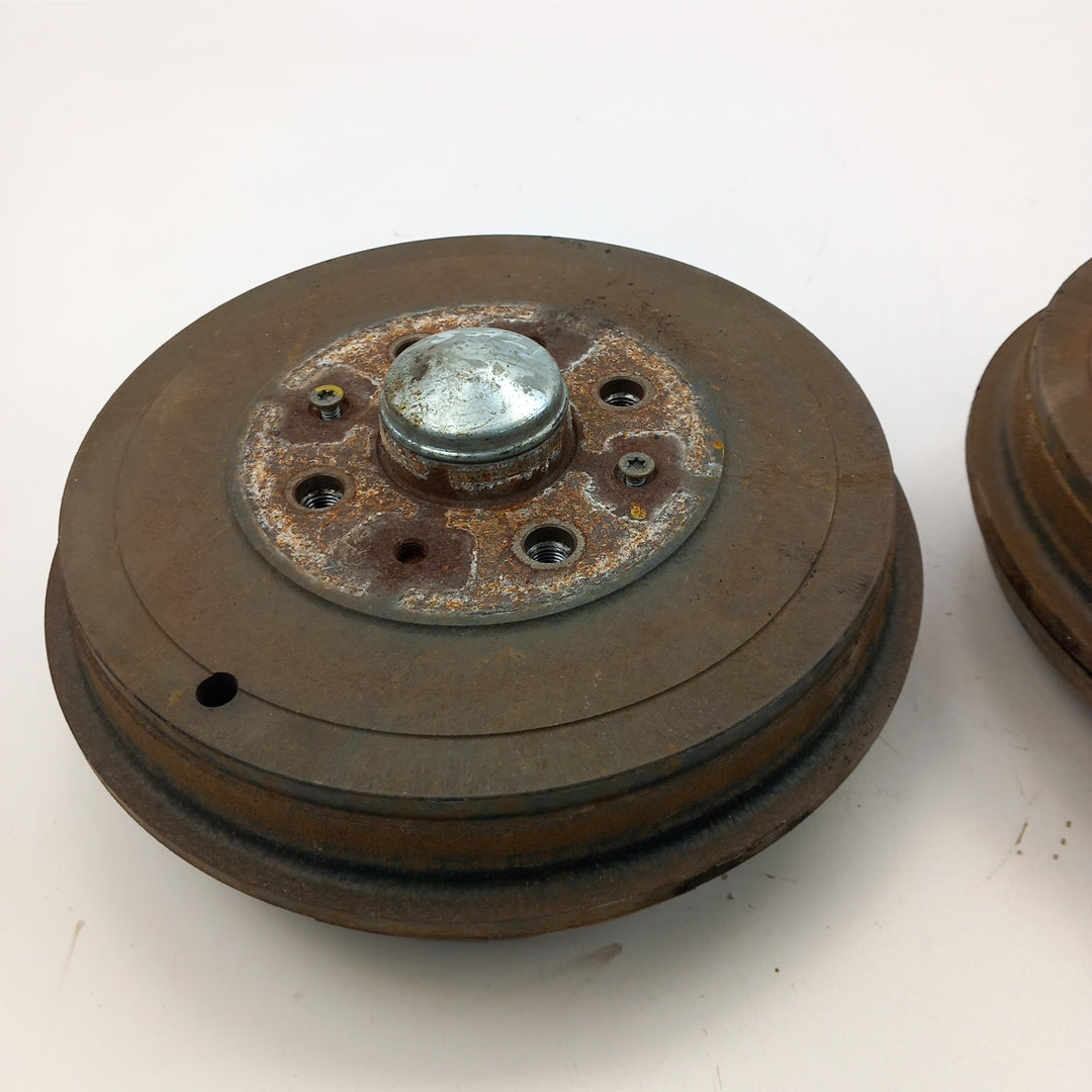 Главина задна лява / дясна с комплект спирачни барабани Opel Corsa D 1,2 A12XER