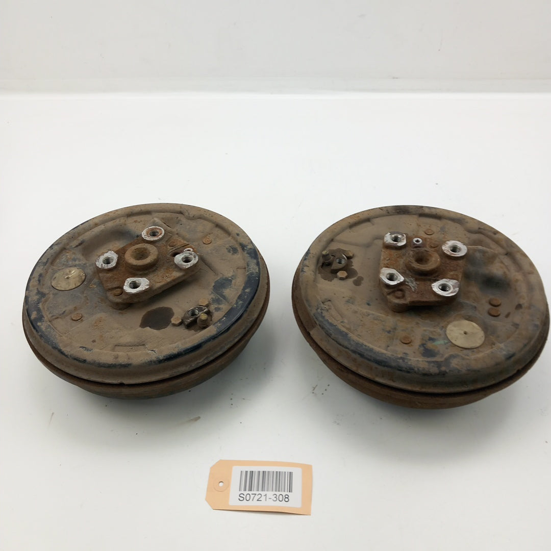 Главина задна лява / дясна с комплект спирачни барабани Opel Corsa D 1,2 A12XER