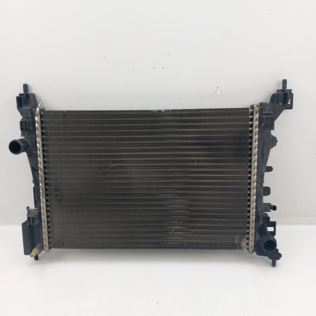 Воден радиатор Opel Corsa D 1,2 A12XER
