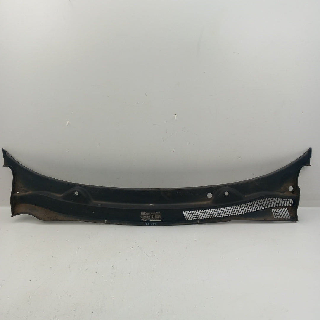 Капак лостов механизъм чистачки предно стъкло Opel Corsa D