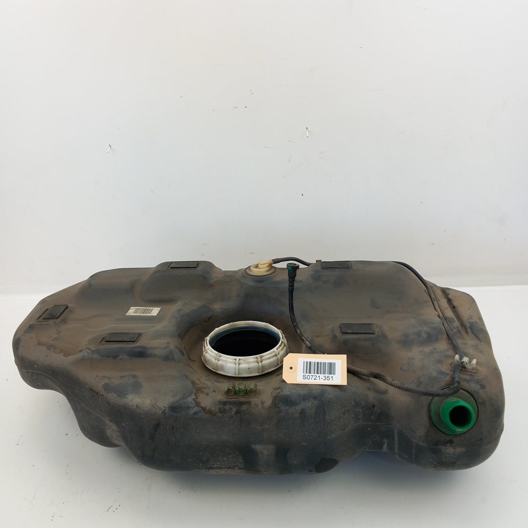 Резервоар гориво Opel Corsa D 1,2 A12XER