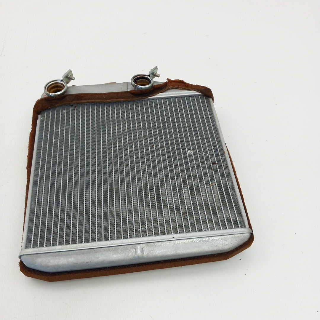 Радиатор парно Opel Corsa D